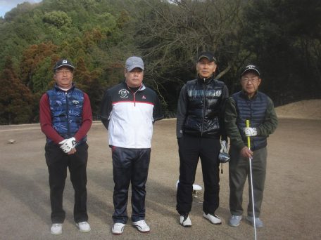 ４組目